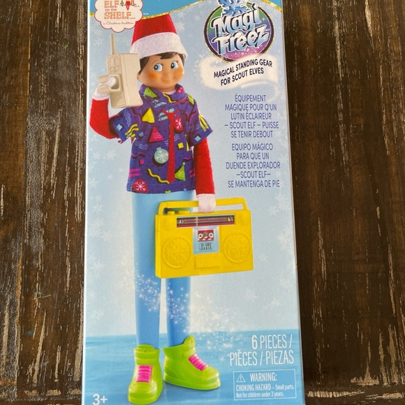 The Elf on The Shelf Elf Magical Standing Gear for Scout Elves Retro Rad 80's - Picture 2 of 6